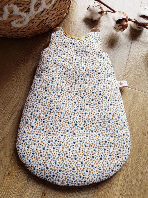Gigoteuse Salomé poupée de 30 à 42cm 3 coloris  
