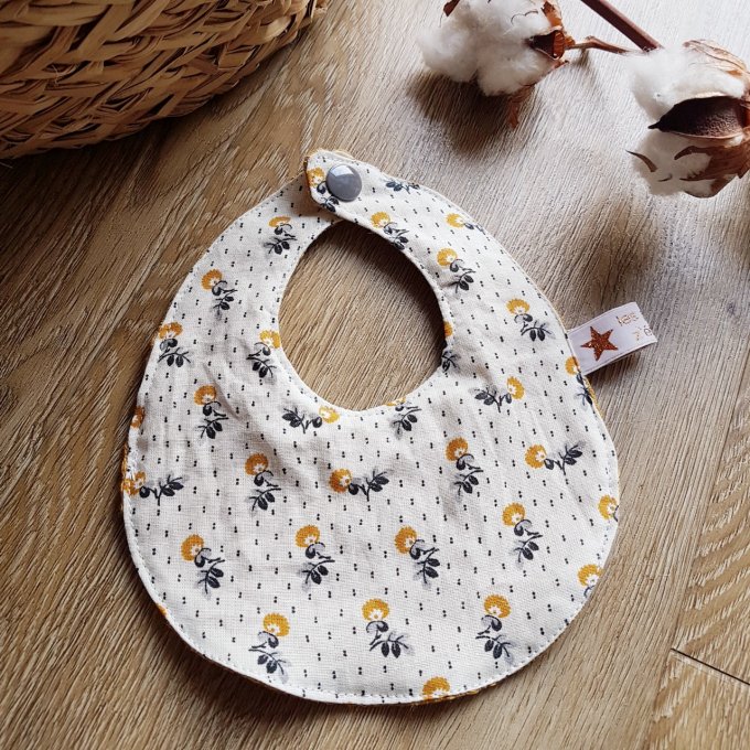 Bavoir pour poupée 30 à 42 cm modèle Adélaïde 