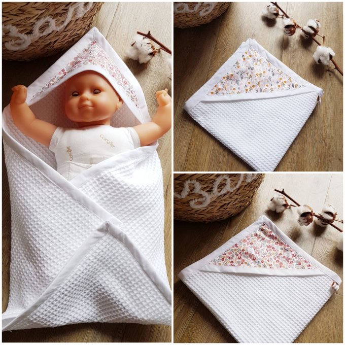 Cape de bain Louison pour poupée 2 coloris