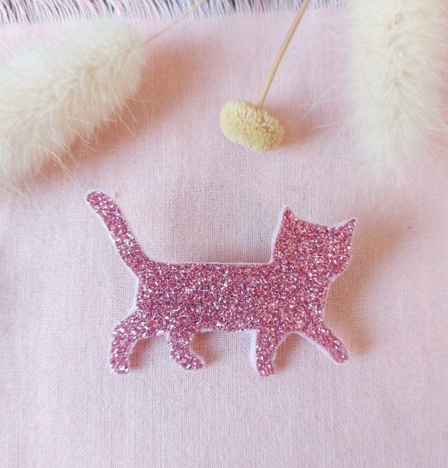 Broche chat