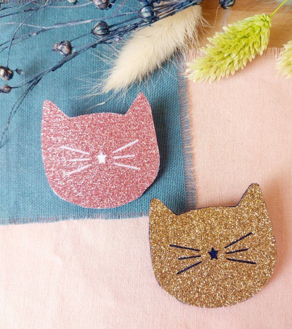 Broche tête de chat 