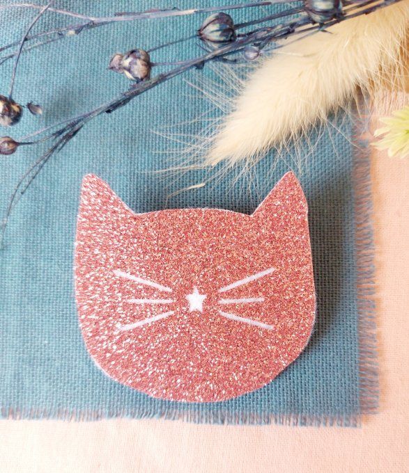 Broche tête de chat 