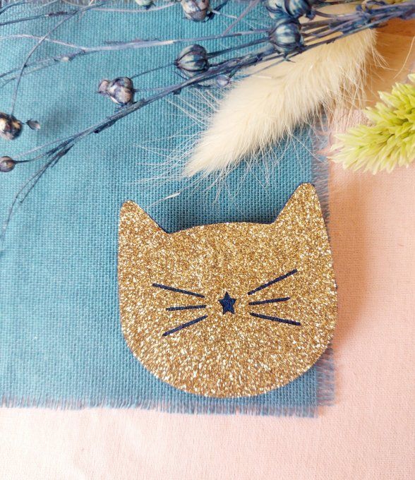 Broche tête de chat 