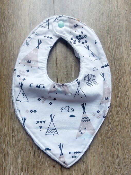 bavoir bandana modèle garçon 1