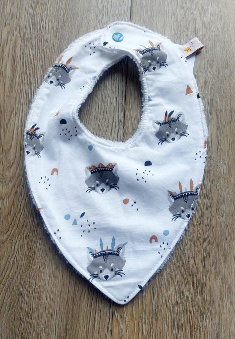 bavoir bandana modèle garçon 2