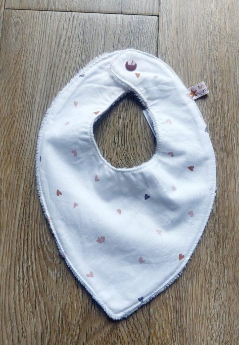 bavoir bandana modèle fille 2