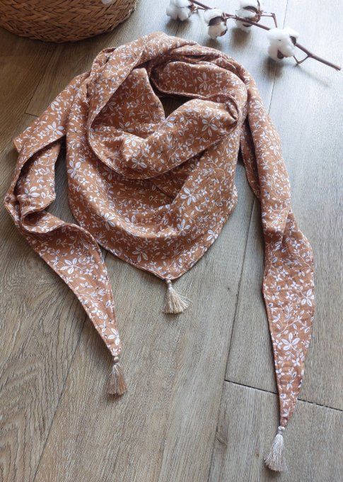 Foulard chèche gaze de coton Camel imprimé fleuri