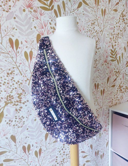 Maxi sac banane pailleté rose