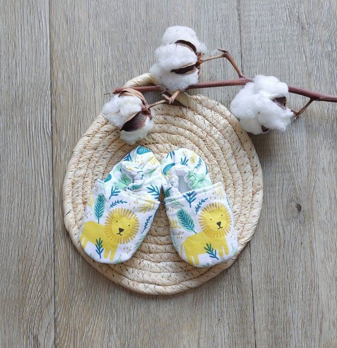 Chaussons bébé lion 2 tailles