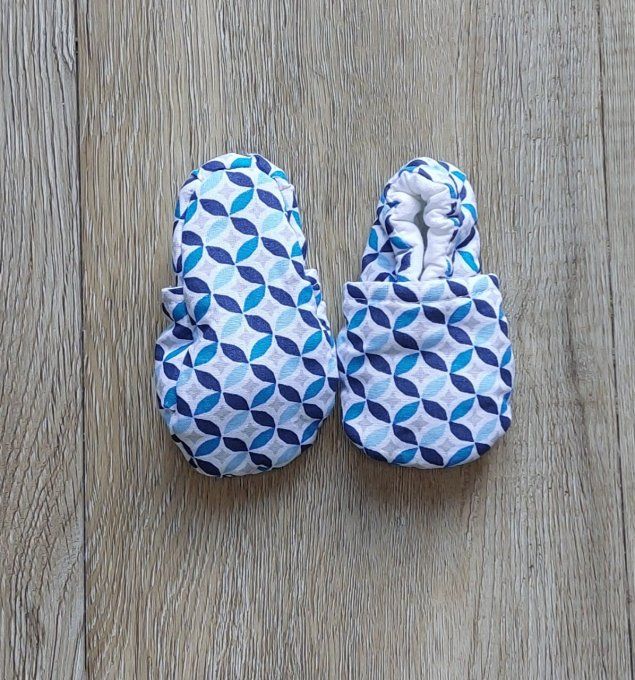 Chaussons bébé rosace bleu 2 tailles