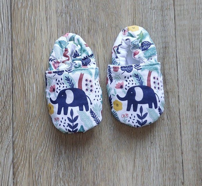 Chaussons bébé éléphant 2 tailles