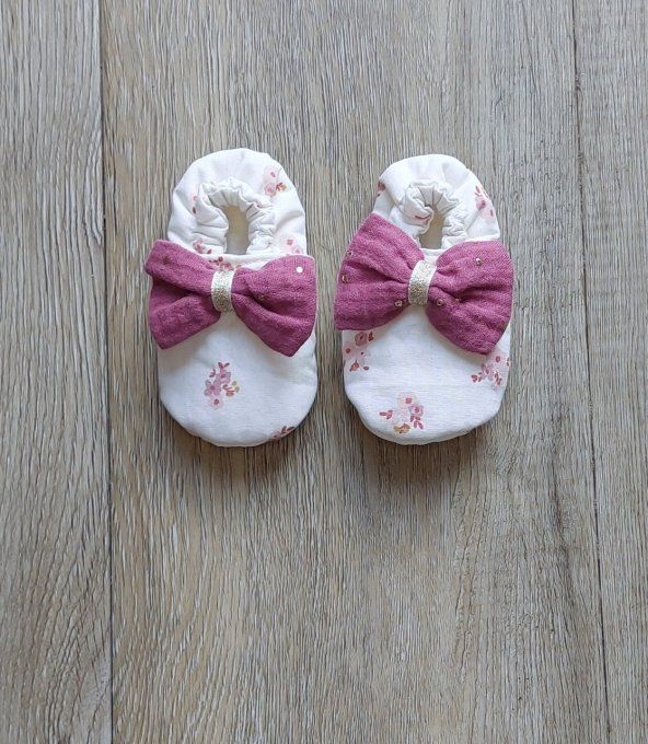 Chaussons bébé Eléonore rose 2 tailles