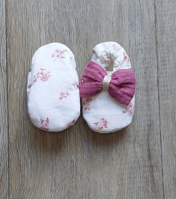 Chaussons bébé Eléonore rose 2 tailles