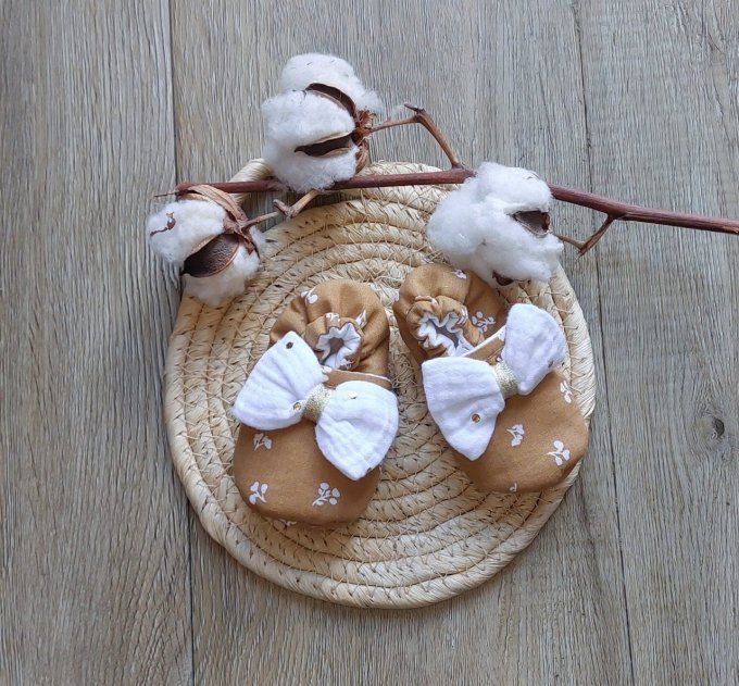 chaussons bébé Eglantine Camel 2 tailles