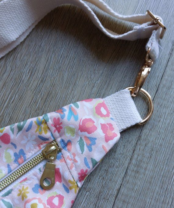 Maxi sac banane imprimé fleuris