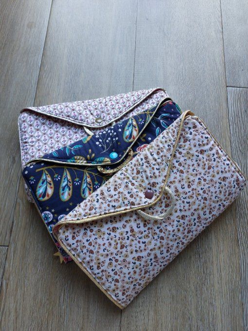 Pochette à bijoux différents motifs