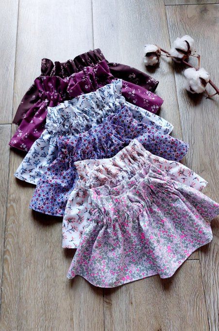 faux col froufrou fleuris