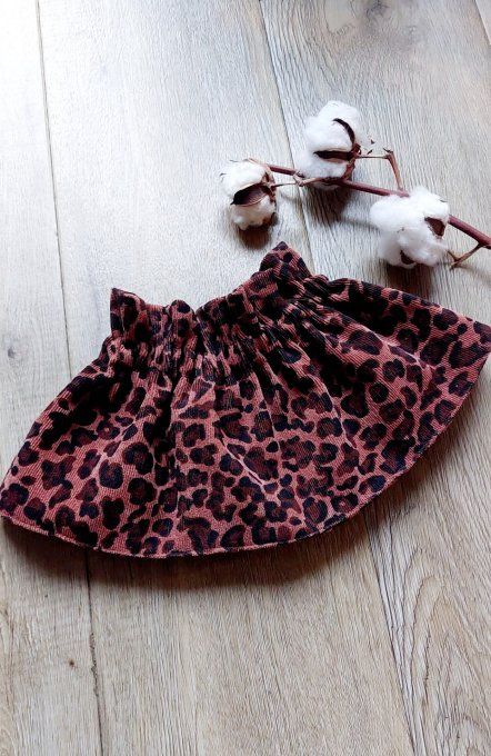 Faux col froufrou velours léopard