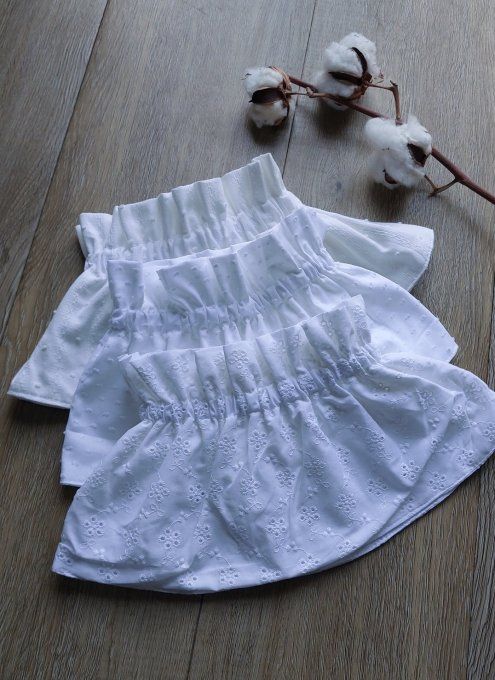 Faux col froufrou blanc