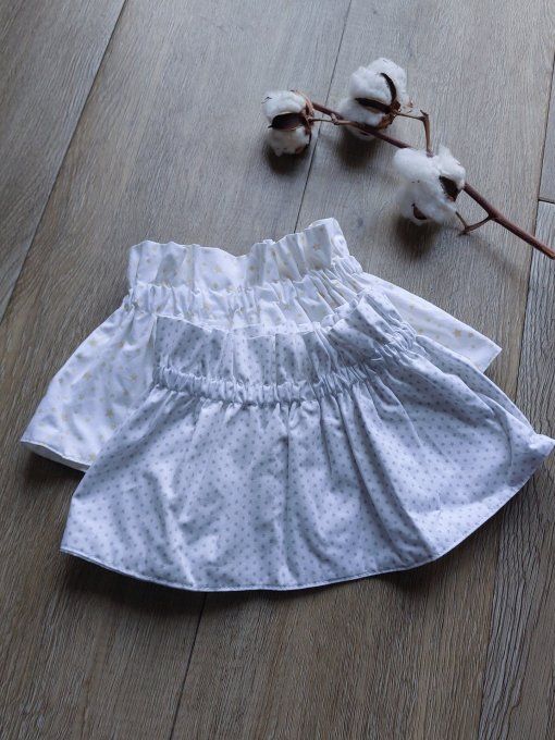 Faux col froufrou motifs étoiles